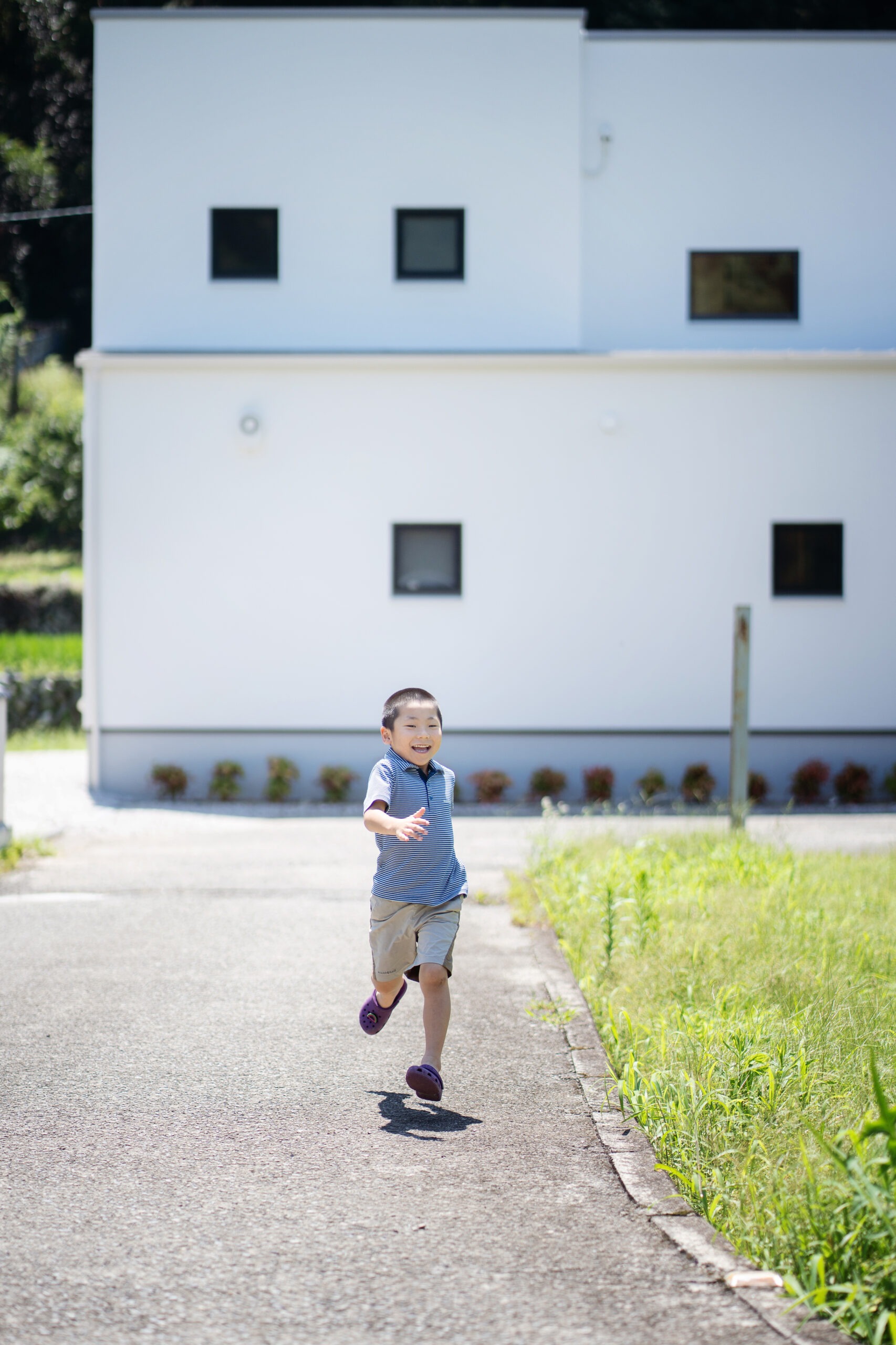 家に帰ると暖かく、どこにいても、心地よく、「扉を閉めて」と子どもたちに言わなくてもいいのが何よりです。